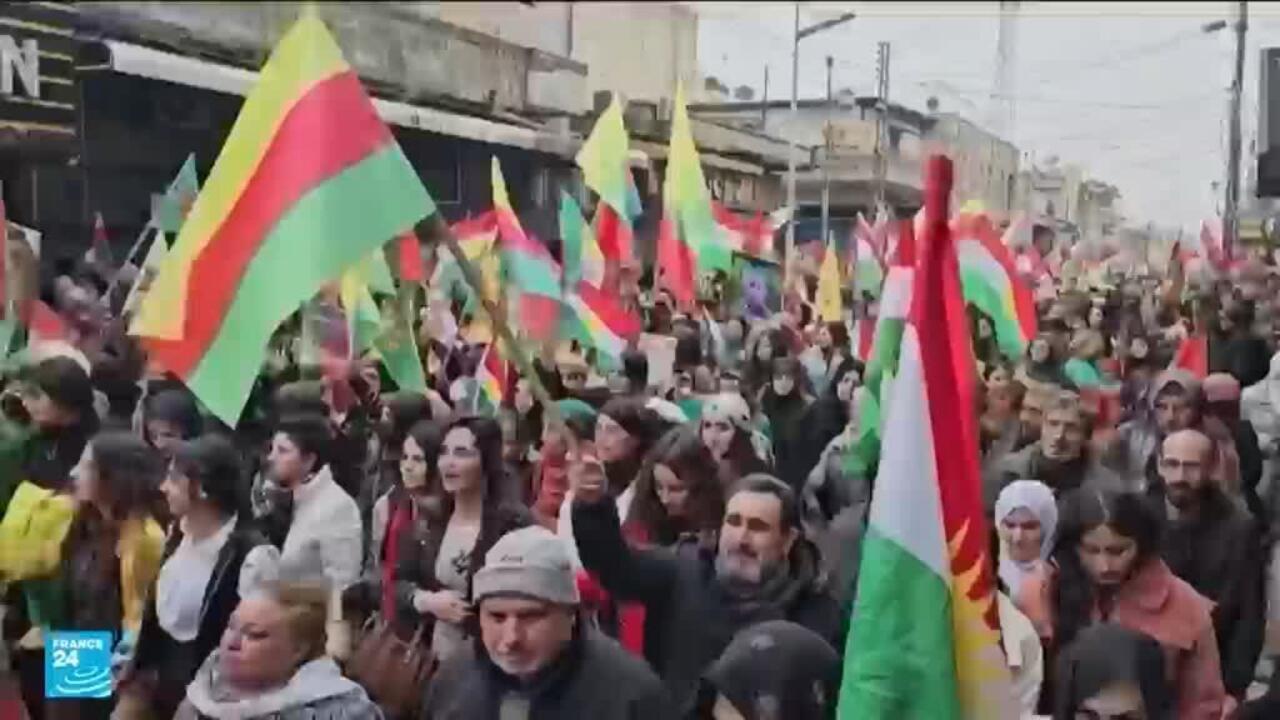 حذر كردي مع بدء تنفيذ اتفاق دمج الإدارة الذاتية في مؤسسات الدولة السورية