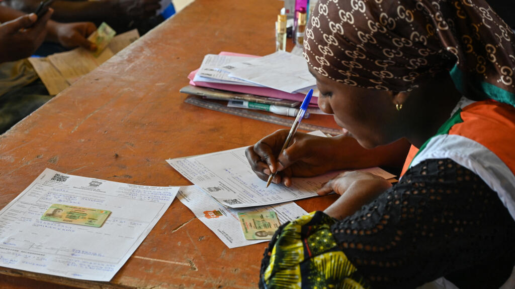 Présidentielle en Côte d'Ivoire : le rôle clé de deux institutions chargées d'encadrer le scrutin