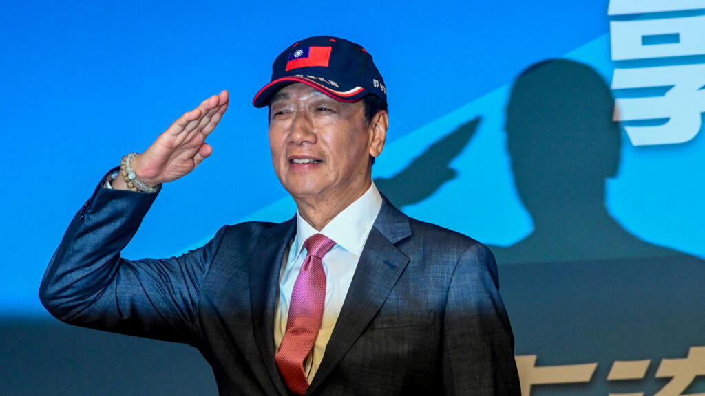 Foxconn founder Terry Gou announces Taiwan presidential bid