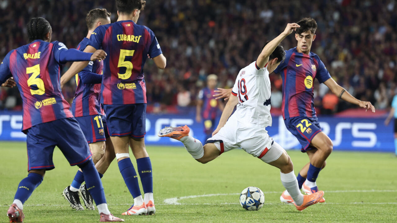 دوري أبطال أوروبا: باريس سان جرمان يفوز على برشلونة 2-1