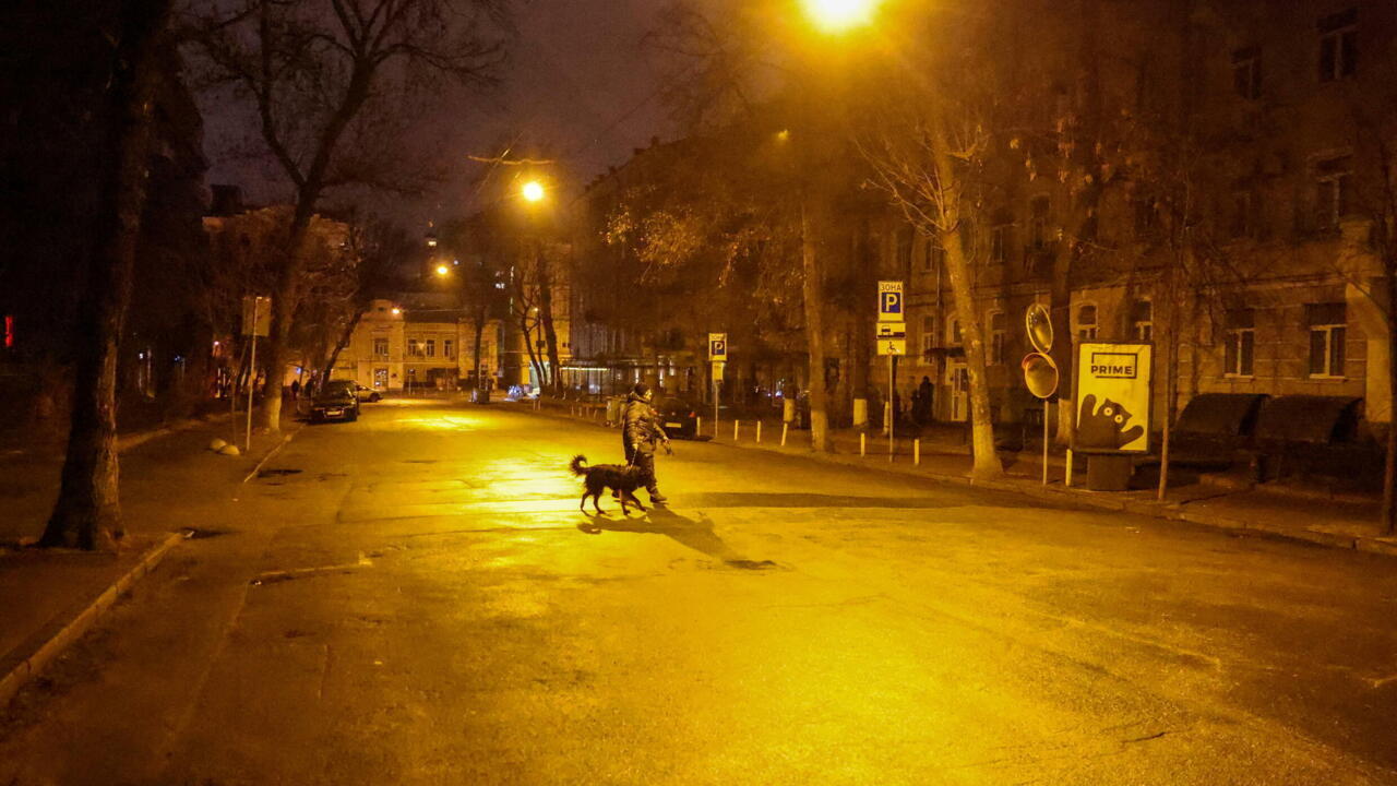 Ukraine under full-scale Russian attack, West retaliates with sanctions