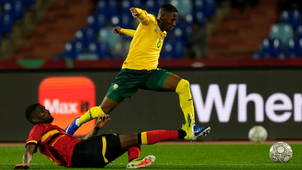 كأس أمم أفريقيا 2025: فوستر يقود جنوب أفريقيا إلى انتزاع فوز صعب من أنغولا