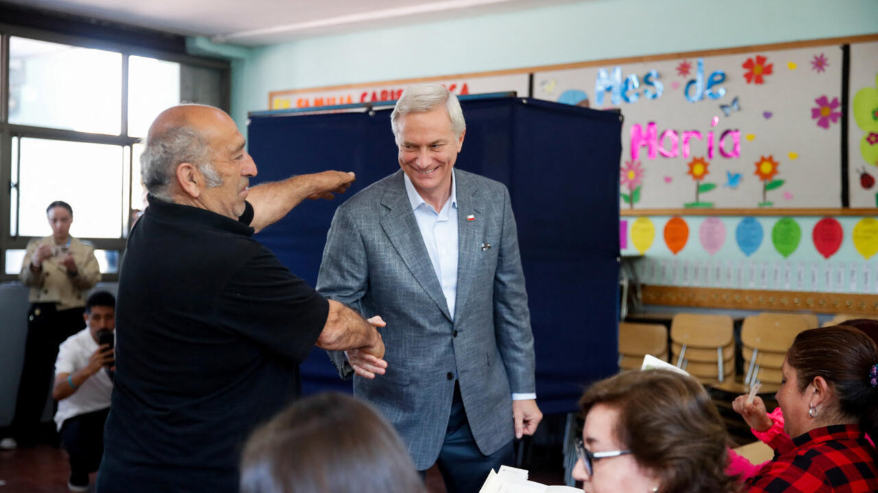 Kast advierte que respaldará a cualquier opositor si queda fuera del balotaje