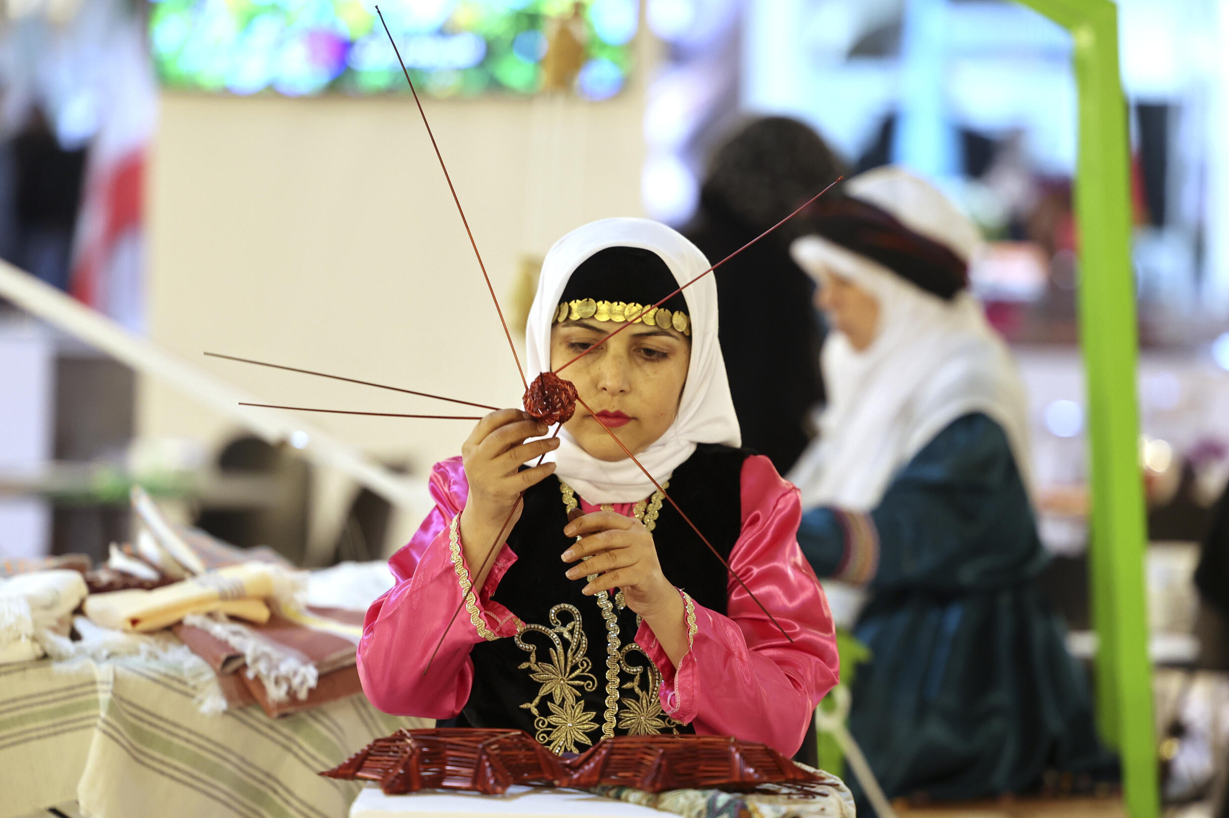 Iran woos Chinese, other tourists as Westerners stay away