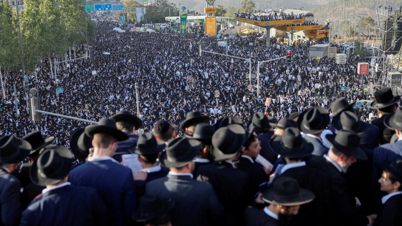 Israel’s ultra-Orthodox rally in ‘March of the Million’ against military draft