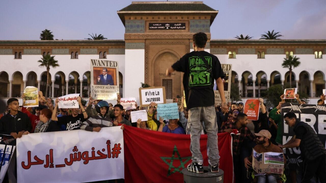 الحكومة المغربية تجدد استعدادها للحوار مع شباب "جيل زد212" والحركة تدعو لـ "استقالتها"