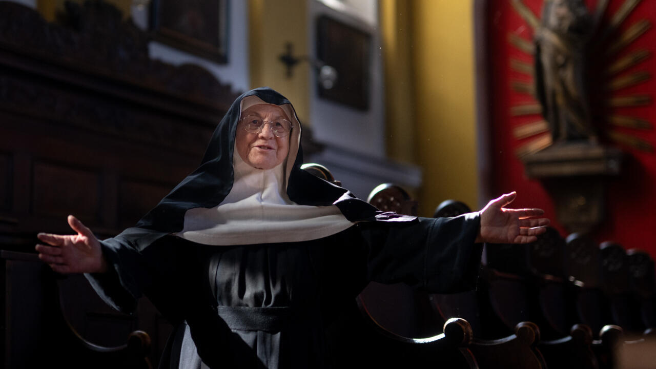 Rebel octogenarian Austrian nuns win reprieve