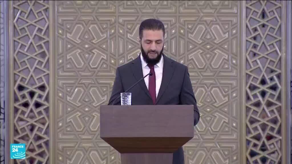 تشكيل هيئة للعدالة الانتقالية ووحدة سوريا... تصريحات الشرع في افتتاح مؤتمر الحوار الوطني