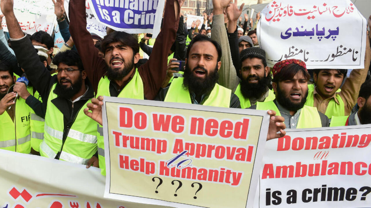 US military seeks to cut 300 million in aid to Pakistan