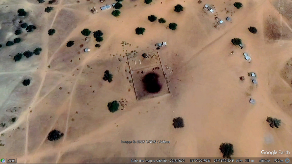 11°0'26.88‘N 26°31'40.30’E