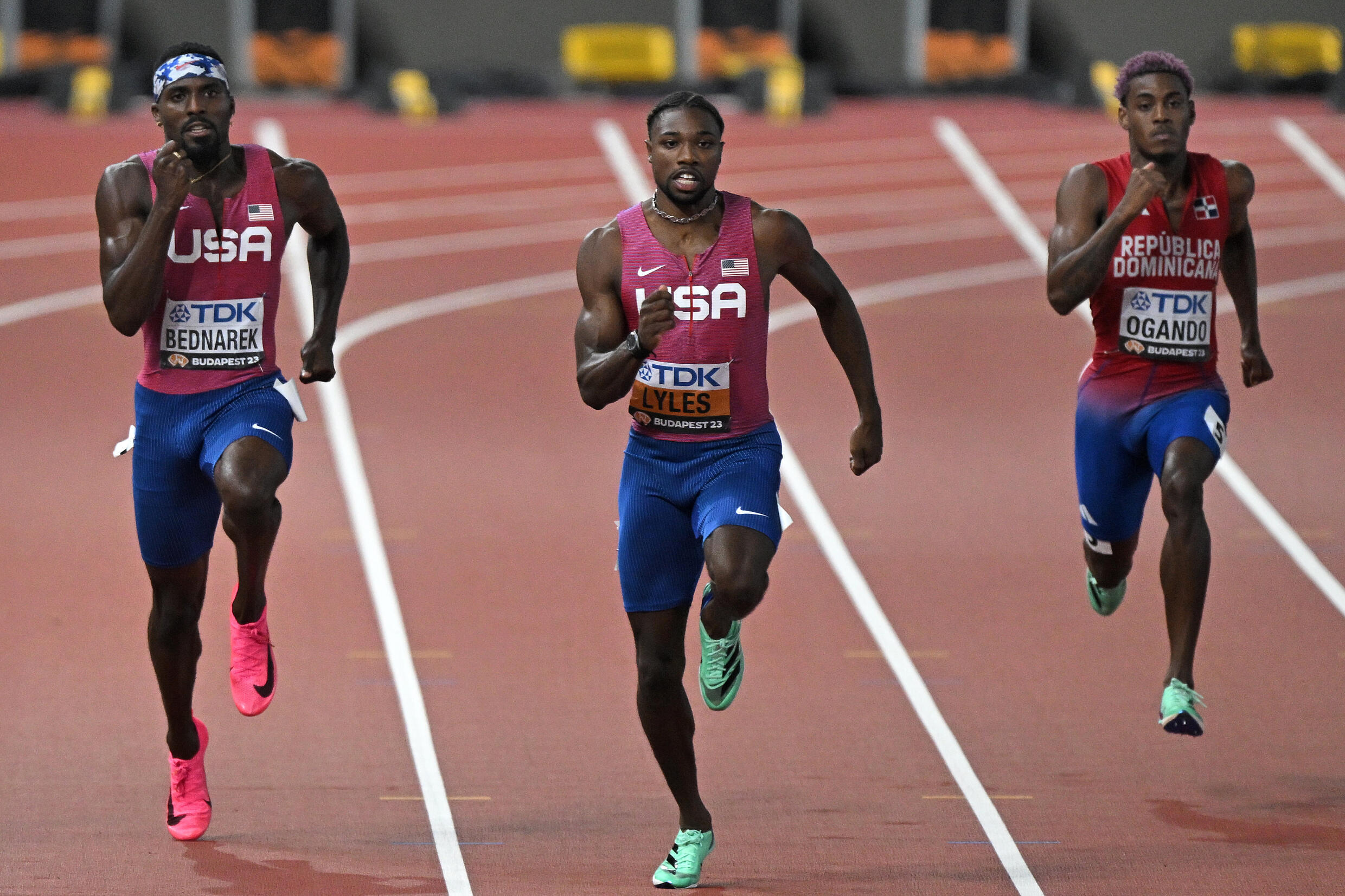 Mondiaux d'athlétisme Noah Lyles réussit le doublé 100/200 m, dans les