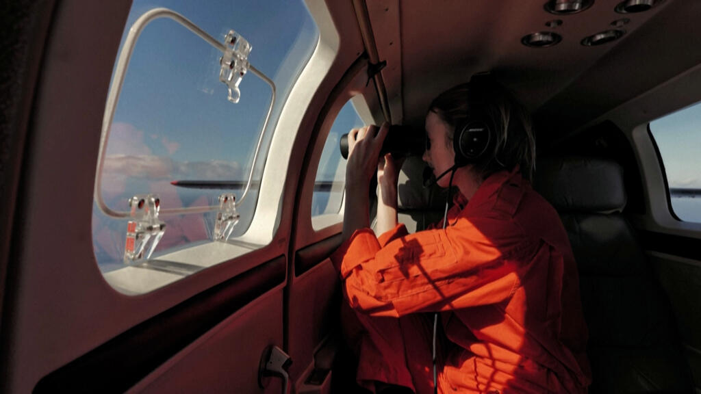 Migrants disparus en mer : une ONG survole l’Atlantique pour retrouver des bateaux
