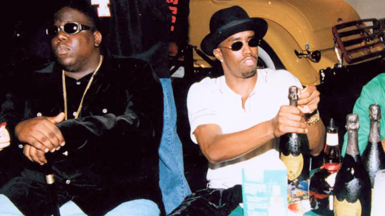 "50 سنت" يصفي حساباته مع "بي ديدي"في "ساعة الحساب"ويتهمه بقتل "2Pac"