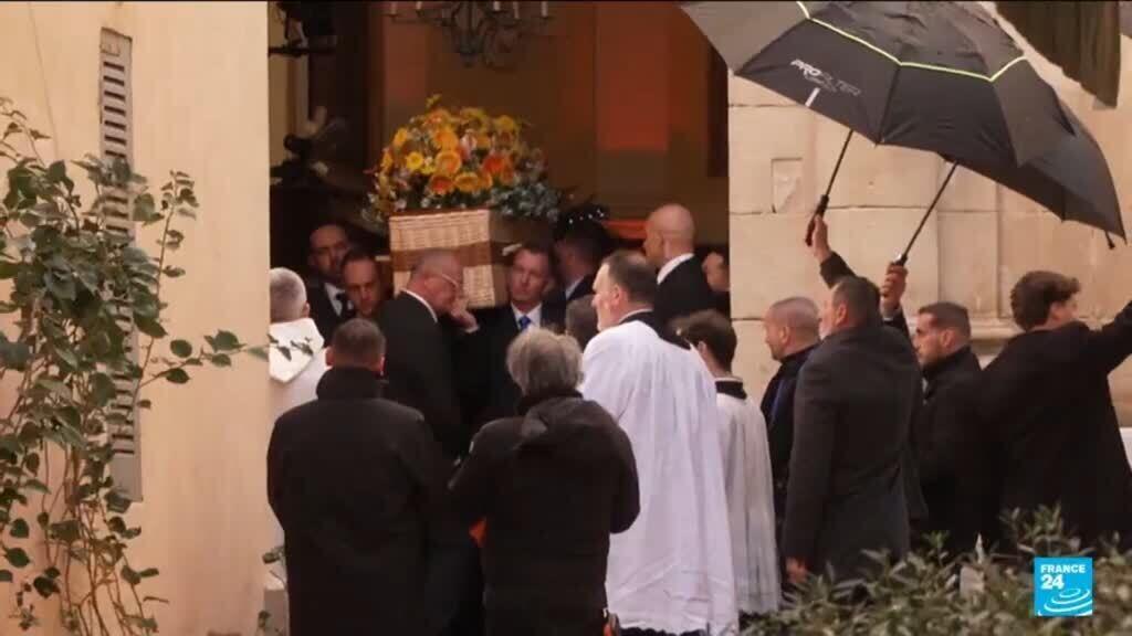 Obsèques de Brigitte Bardot à Saint-Tropez entre fans et personnalités