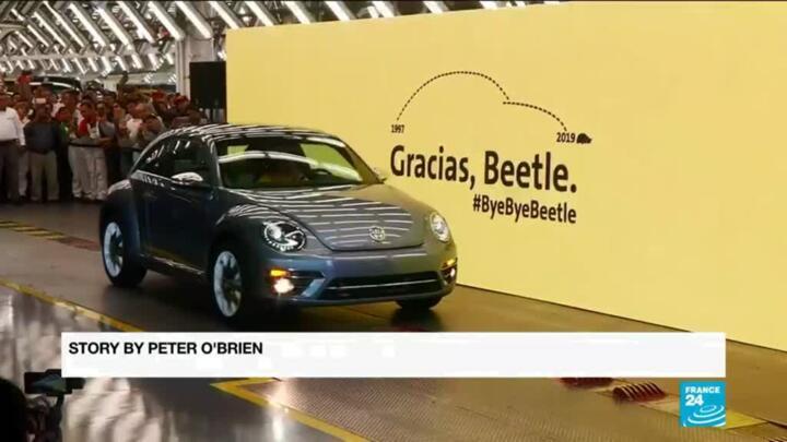 Last Volkswagen Beetle rolls off the belt as VW retires famous car