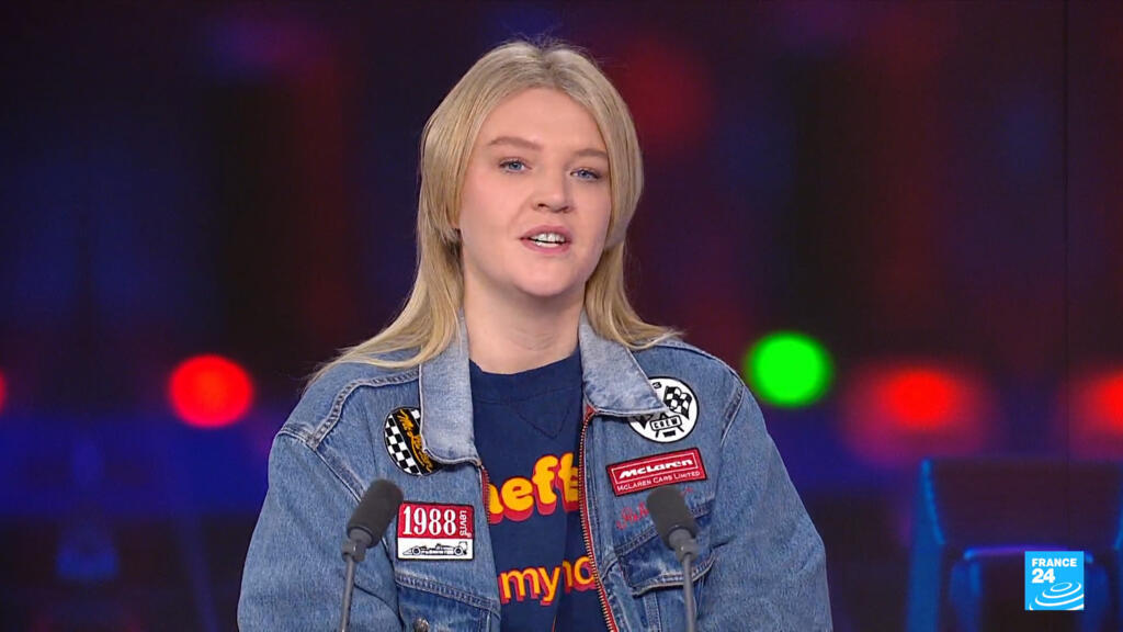 Music show: Self Esteem is witty and wise on 'A Complicated Woman'