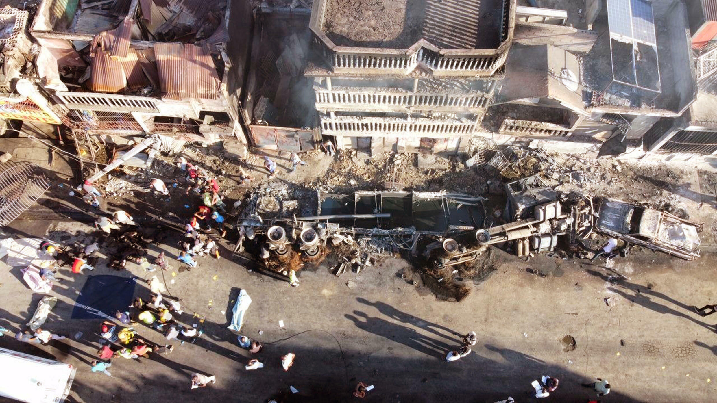 Haiti gas truck explosion kills 62, injures dozens