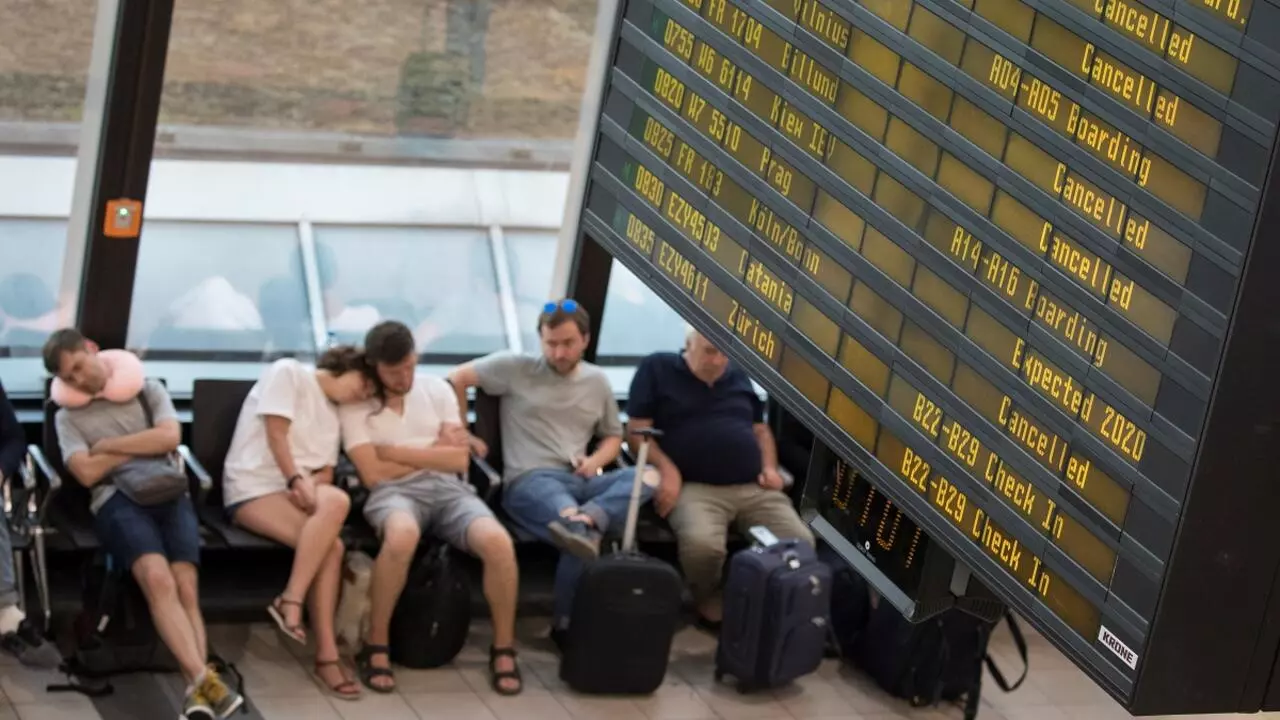 Ryanair Cancels 400 Flights As European Pilots Go On Strike