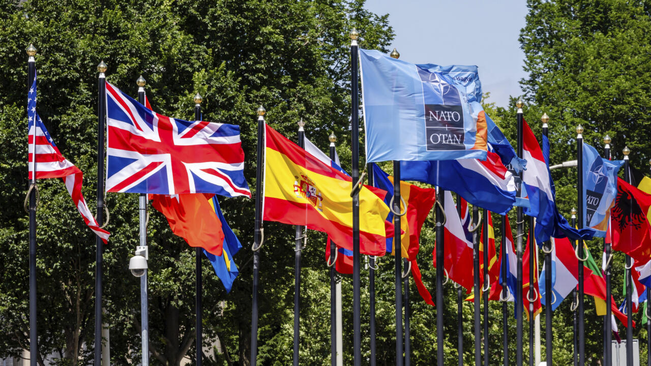OTAN pacta elevar gasto en Defensa al 5% del PIB para 2035