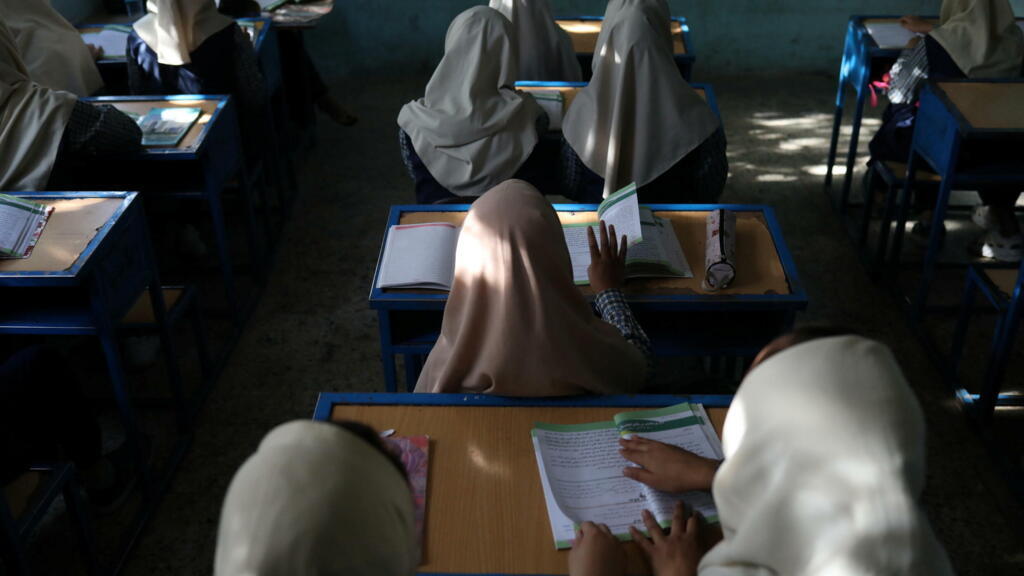 Online education is the only hope for Afghan schoolgirl, but it’s a slog