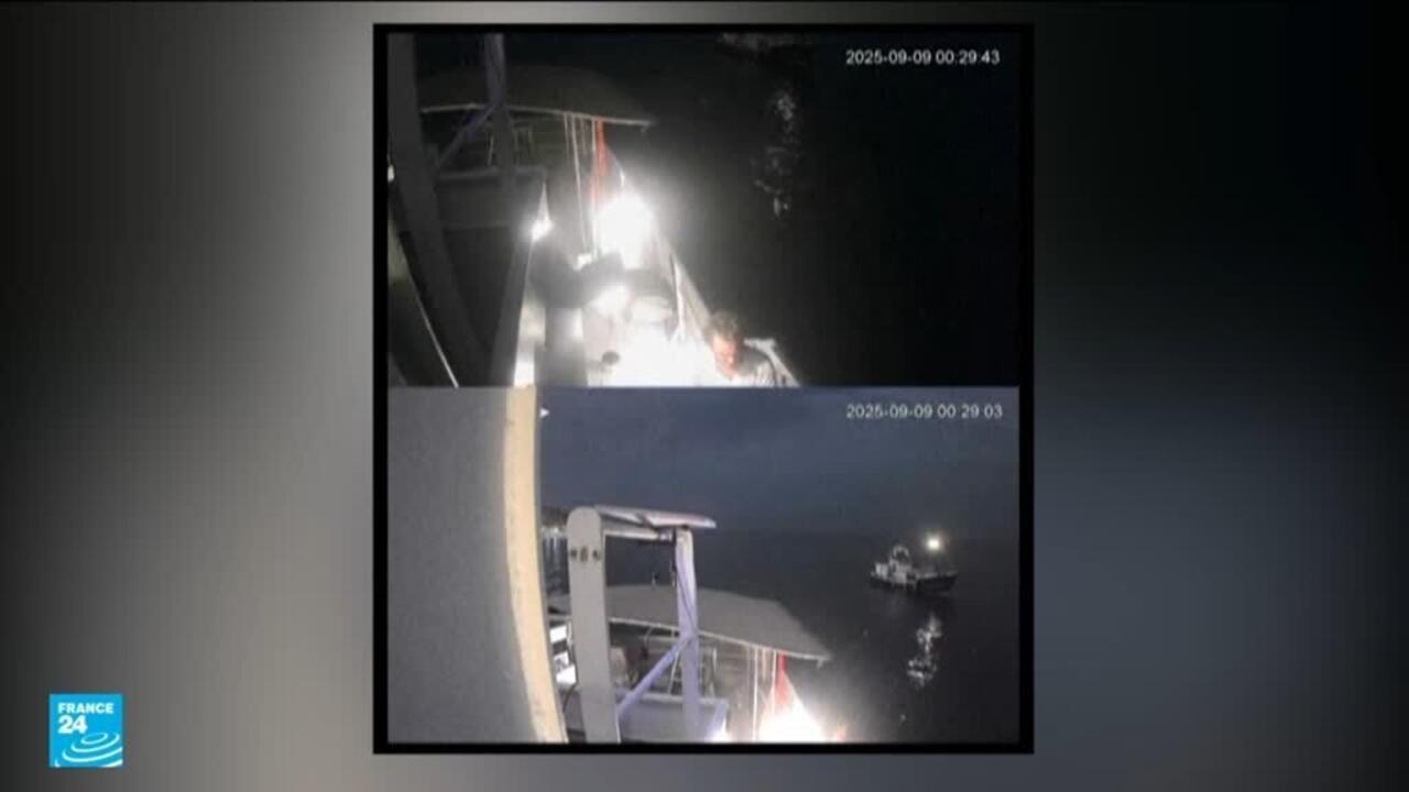 أسطول الصمود العالمي يؤكد تعرض أحد قواربه لضربة من طائرة مسيرة وتونس تنفي