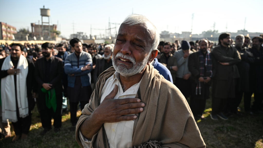 Journée d'hommage au Pakistan après un attentat-suicide tuant 31 personnes