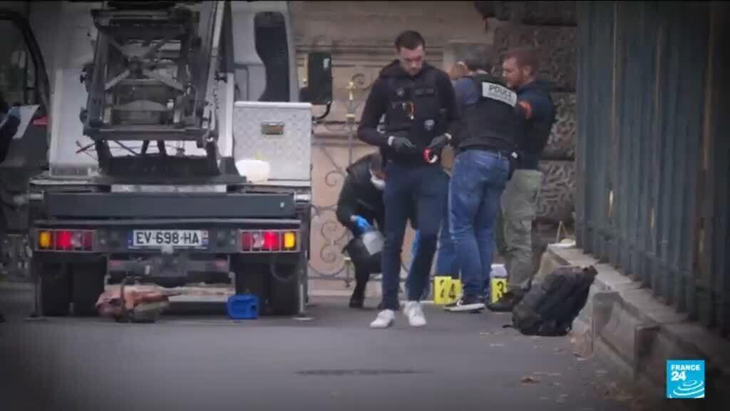 Louvre robbery suspects held as investigation intensifies