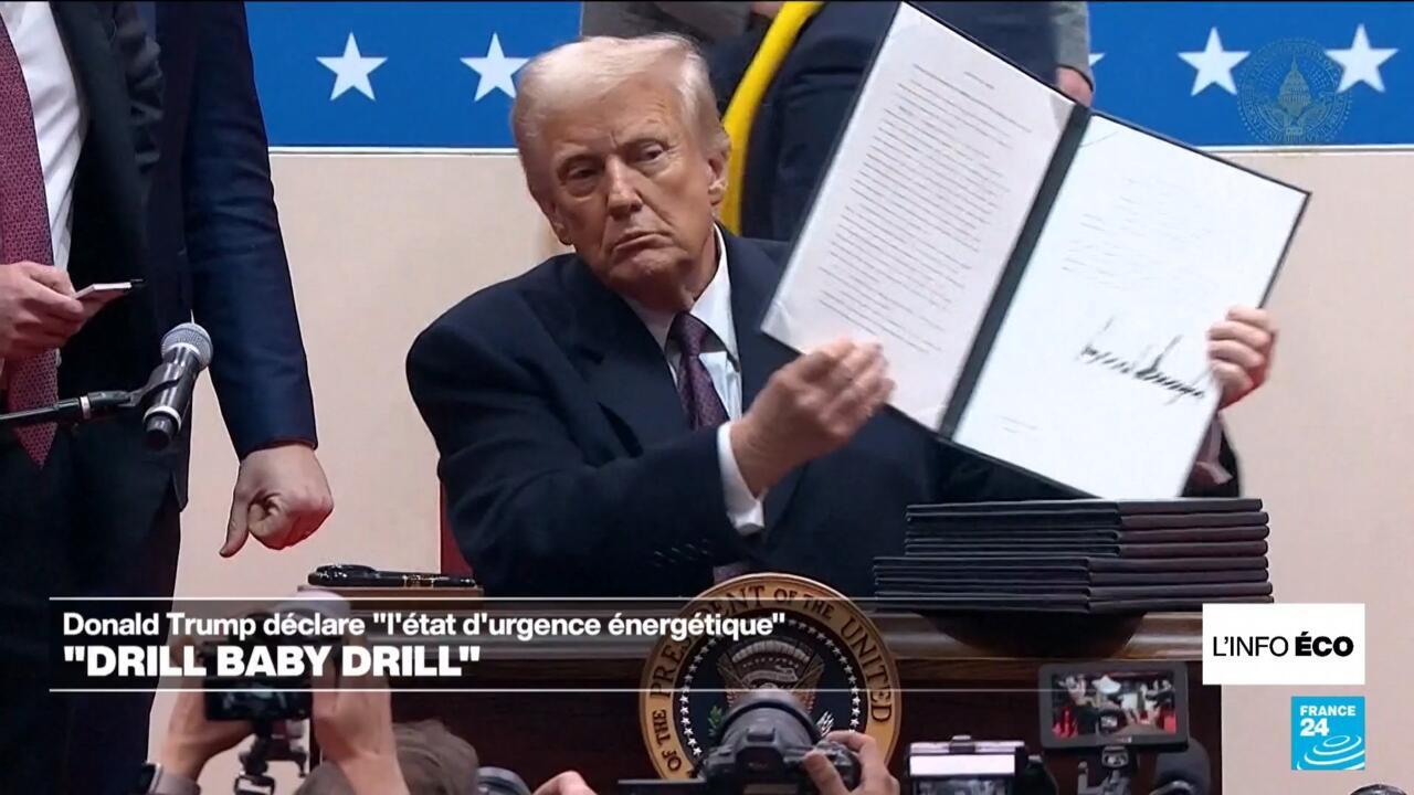 Parmi les décrets signés lundi, plusieurs concernent la politique d'énergie de la nouvelle administration Trump.