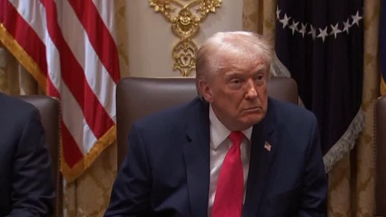 2025-12-03 12:08 Trump lanza advertencia a Colombia, mientras Petro hace un llamado a EE. UU. a respetar la soberanía