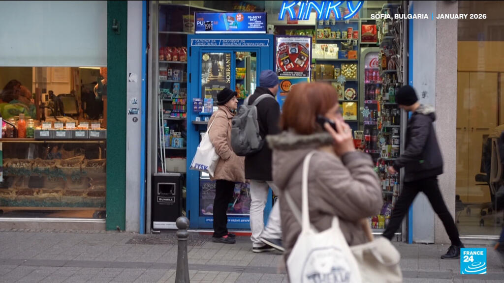 Bulgarians split over new Eurozone membership