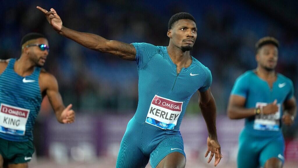 El estadounidense Fred Kerly celebra tras ganar en los 100 m planos en la Golden Gala Pietro Mennea. Roma, Italia, 9 de junio de 2022.