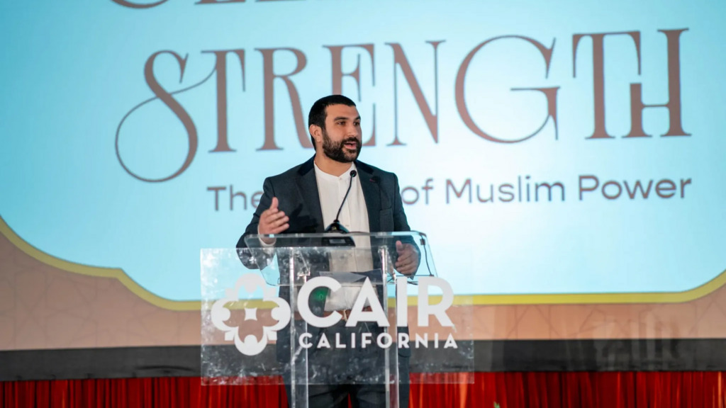 États-Unis : pourquoi le commentateur britannique Sami Hamdi a été arrêté par l'ICE