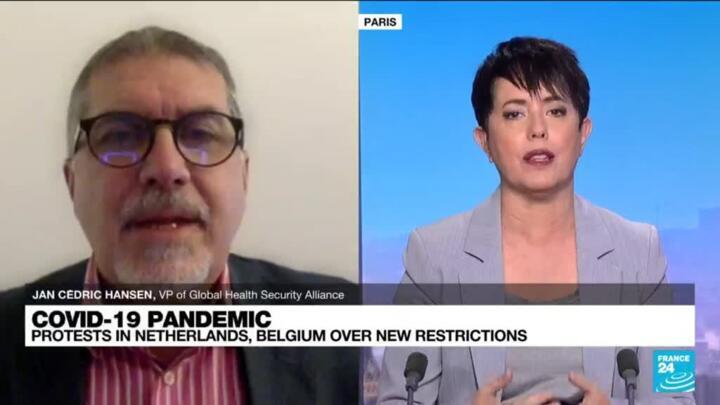 Police reinforcements arrive in Guadeloupe to quell Covid-19 unrest