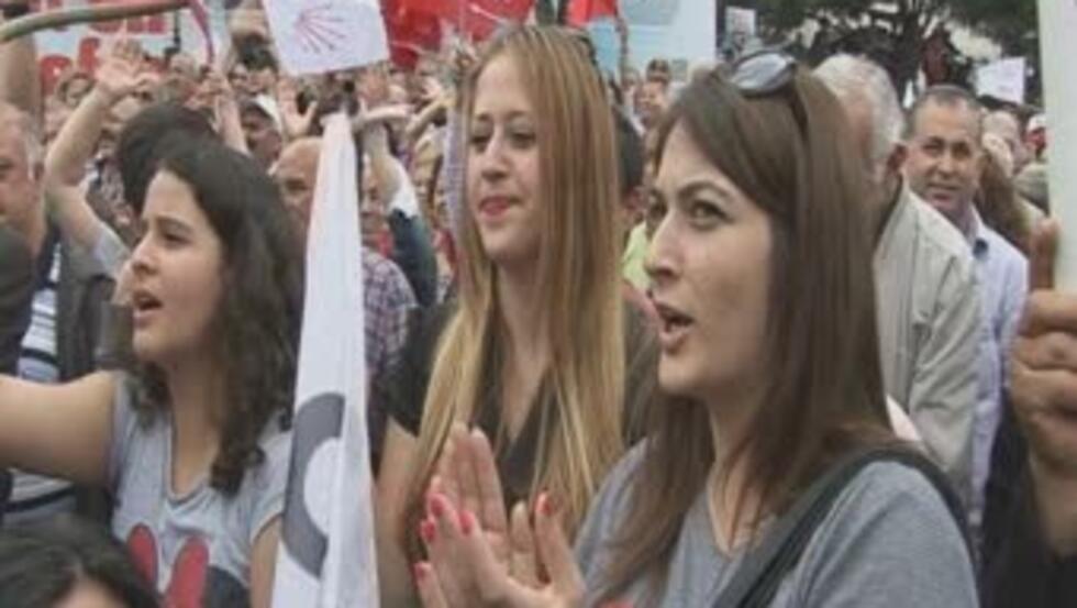 Le principal parti d’opposition turc fait peau neuve grâce à son