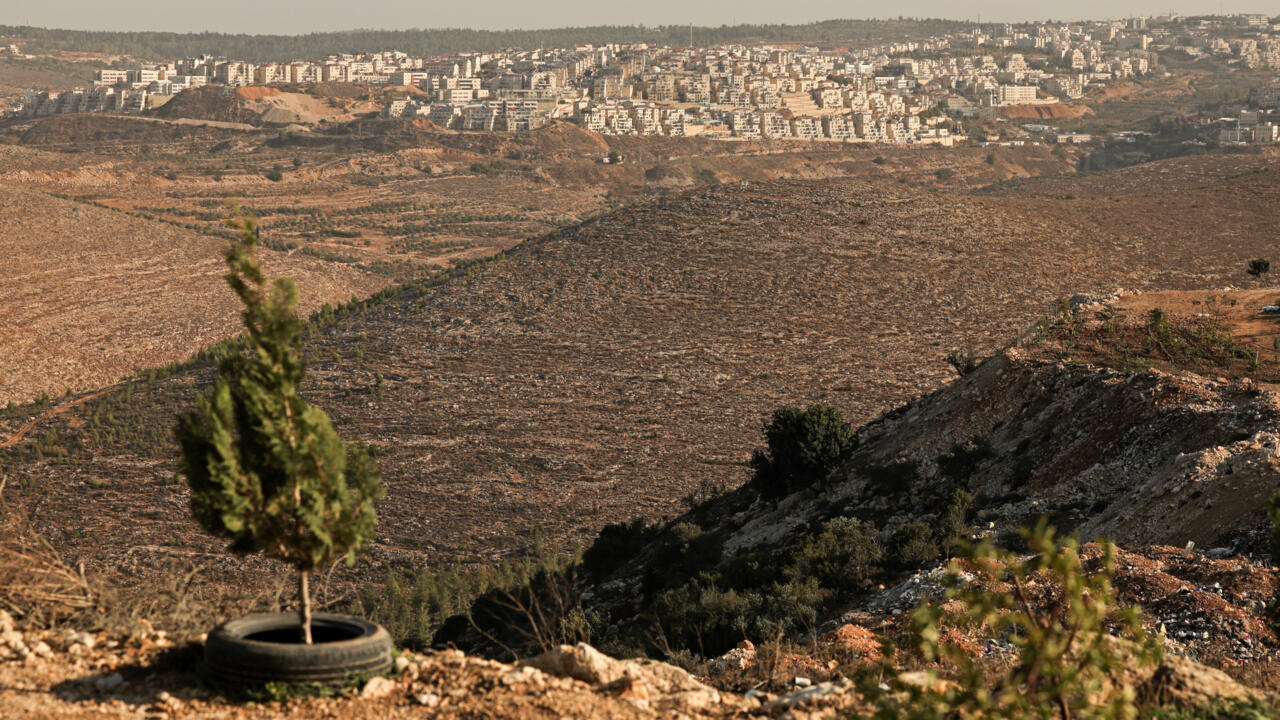 المجلس الوزاري الأمني الإسرائيلي يقر إقامة 19 مستوطنة جديدة في الضفة الغربية