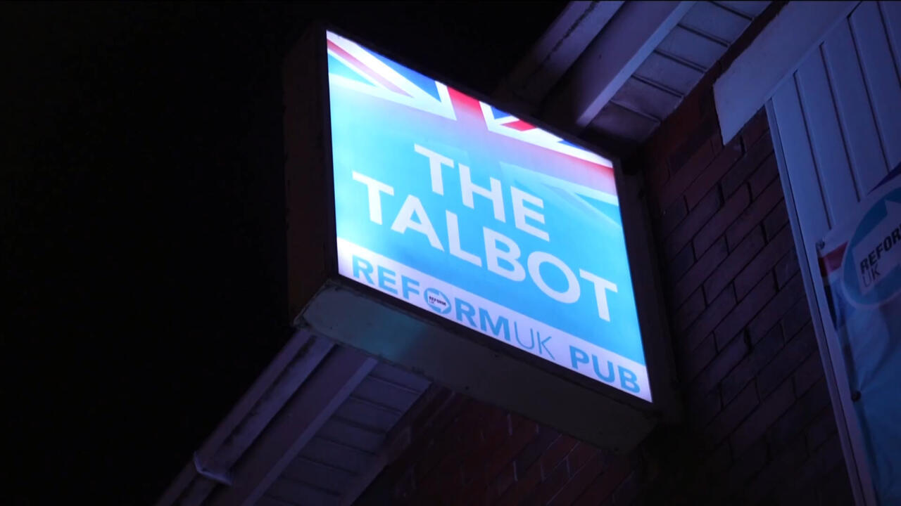 بريطانيا : نايجل فاراج يقود حزب "إصلاح المملكة المتحدة" إلى مقدمة استطلاعات الرأي