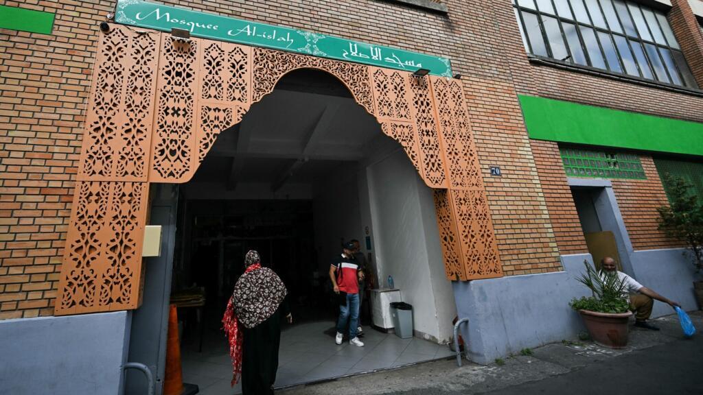 Serbia police arrest 11 people for placing pig heads outside French mosques