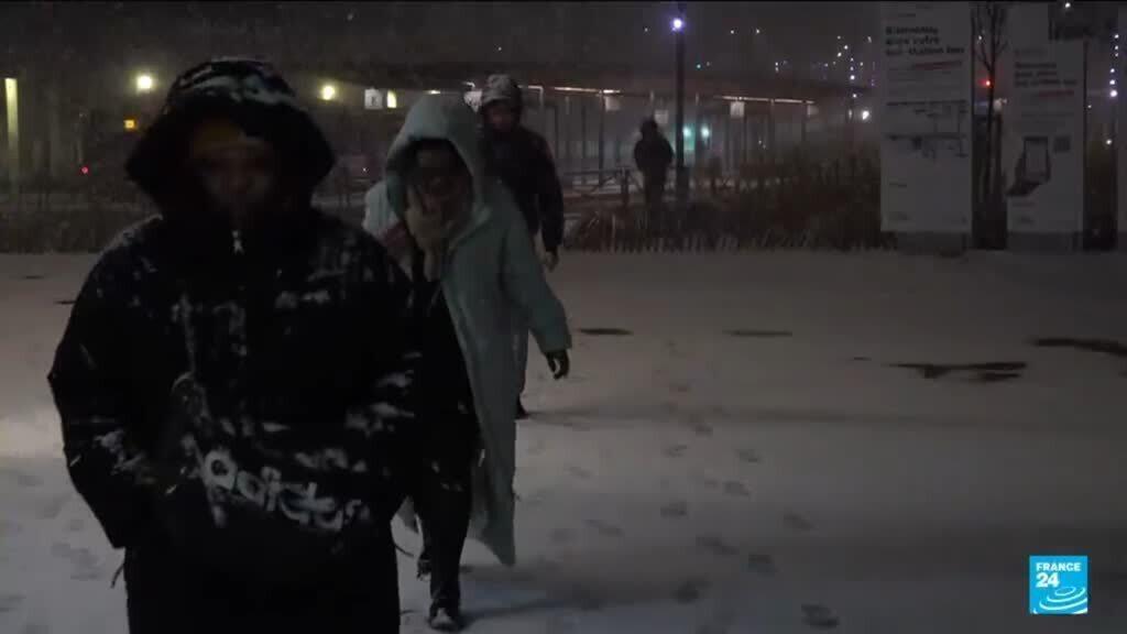 France : la neige provoque des perturbations dans les transports