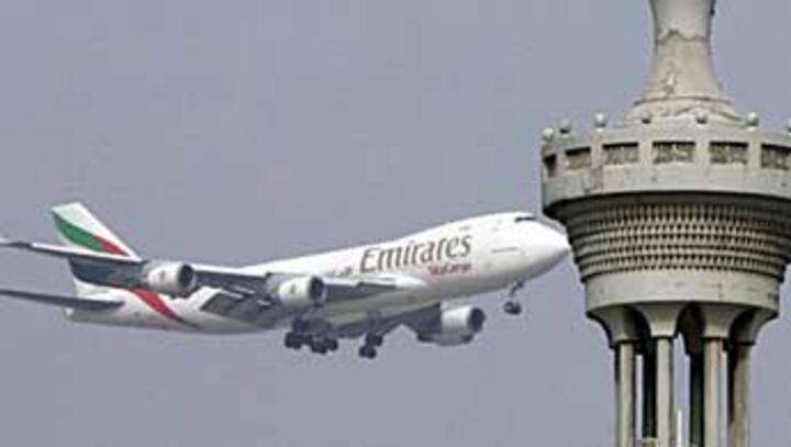 Emirates to offer inflight mobile calls