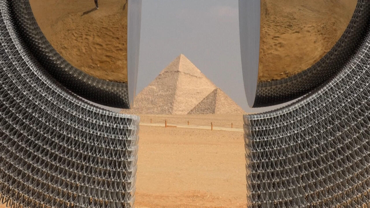 في حضرة خوفو وخفرع ومنقرع انطلاق النسخة الخامسة لمهرجان “للأبد هو الآن”