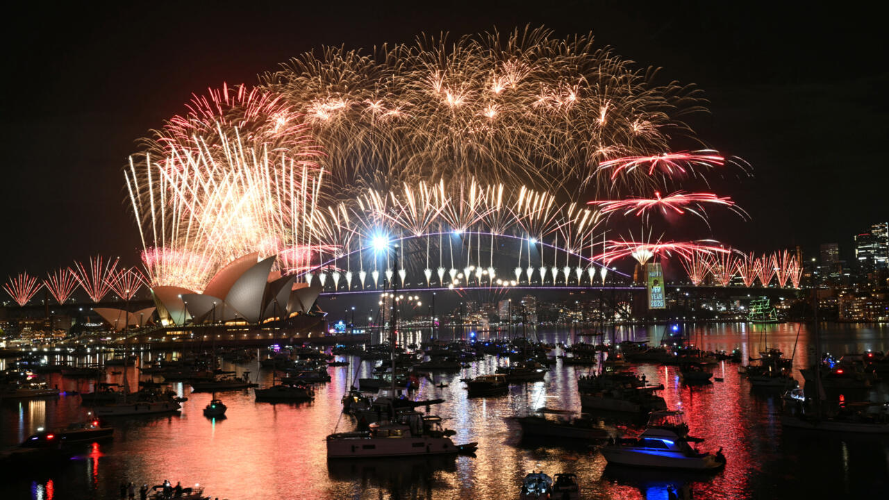 مدن العالم تستقبل العام 2026 بالاحتفالات والألعاب النارية