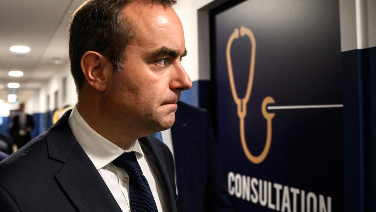 Des socialistes au RN, Sébastien Lecornu reçoit ses opposants pour négocier une non-censure