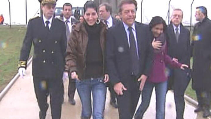 French women freed from Dominican jail arrive home