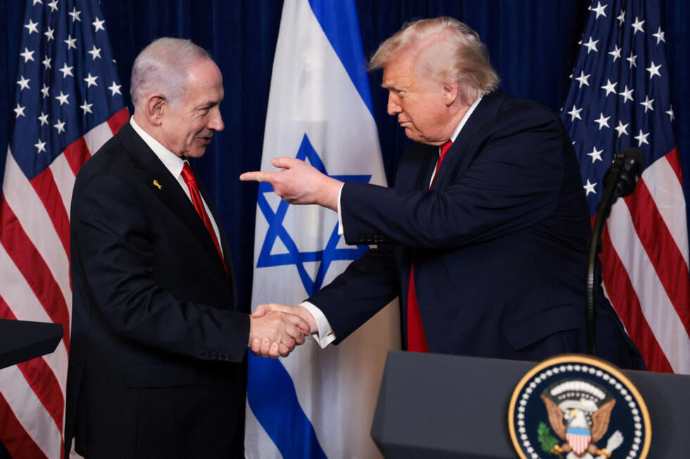 Donald Trump et Benjamin Netanyahu lors d'une conférence de presse après leur rencontre à la résidence Mar-a-Lago de Donald Trump, à Palm Beach, en Floride, aux États-Unis, le 29 décembre 2025.