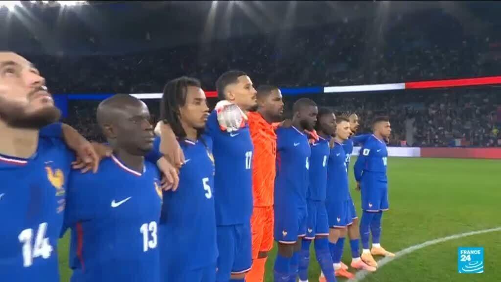 Football : les Bleus qualifiés pour la Coupe du monde après leur victoire face à l'Ukraine