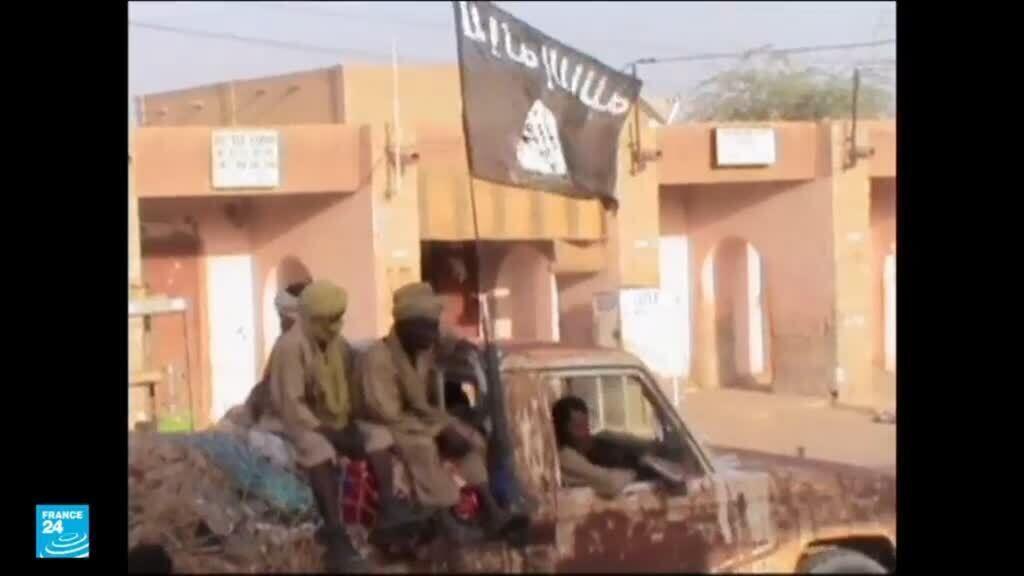جهاديون تابعون لـ"جماعة نصرة الإسلام والمسلمين" يفرضون حصارا على مالي