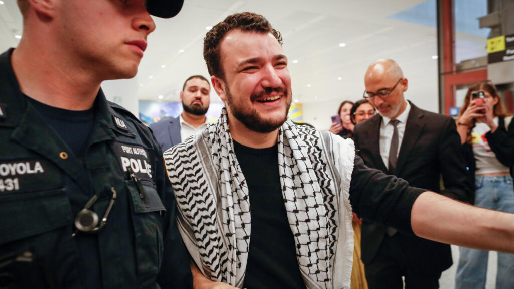 Una decisión judicial estadounidense pone al activista pro palestino Mahmoud Khalil en riesgo de ser arrestado nuevamente