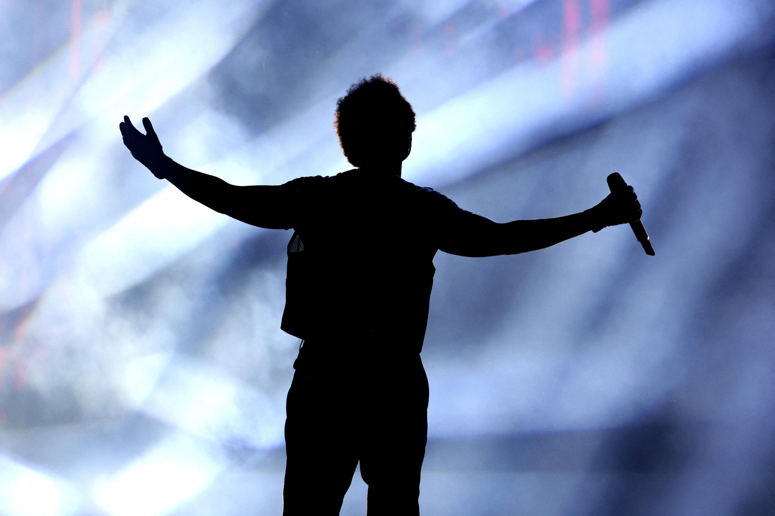 Le chanteur canadien The Weeknd lors d'un concert au Met Life Stadium dans le New Jersey, le 16 juillet 2022.