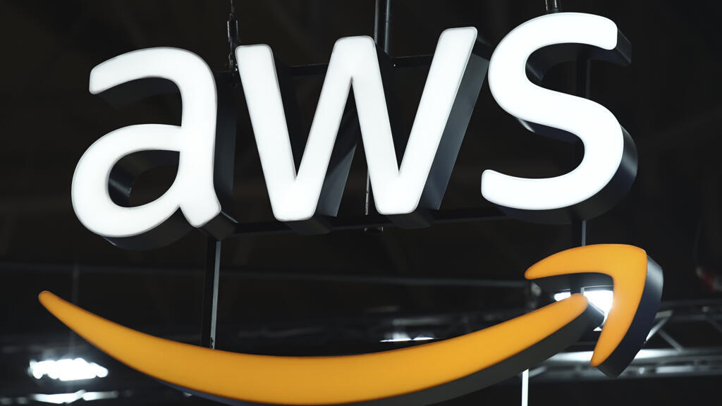 Après une demi-journée de perturbations mondiales, la panne majeure du cloud d'Amazon est résolue