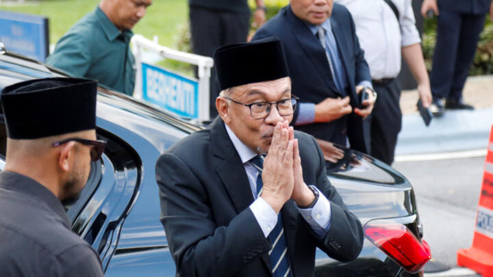 Anwar Ibrahim attends a news conference outside the National Palace, in Kuala Lumpur, Malaysia, November 22, 2022.